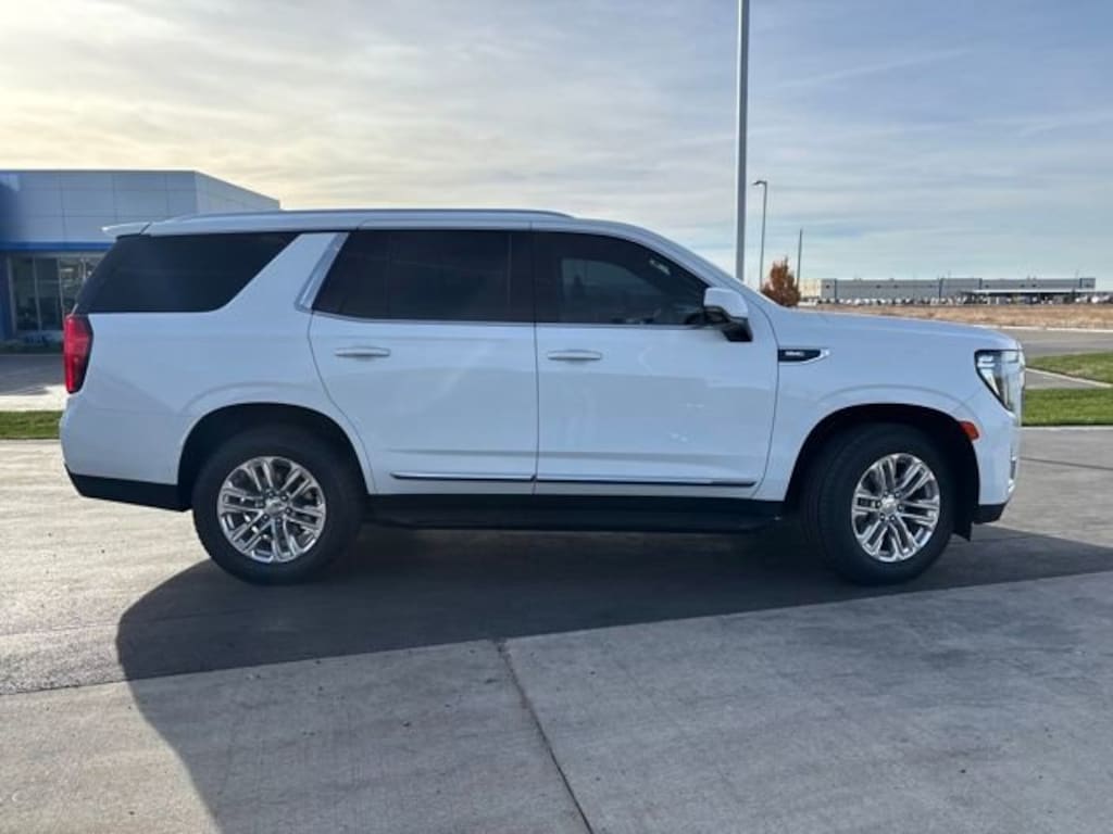 Used 2022 GMC Yukon SLT SUV