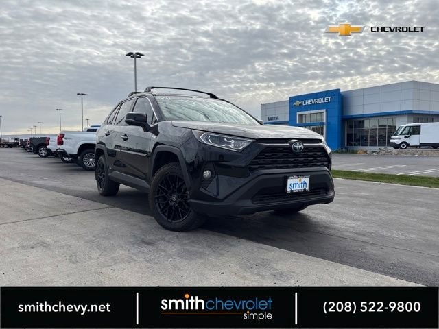 2021 Toyota RAV4 XLE Premium's photo