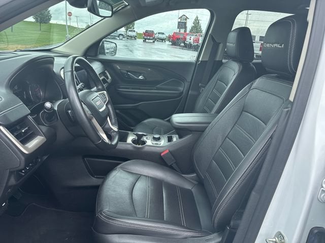 2024 GMC Terrain Denali - Photo 9
