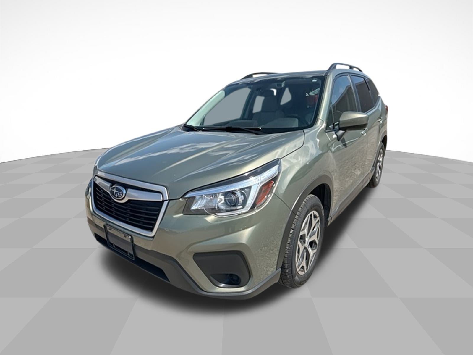 2020 Subaru Forester Premium photo 2