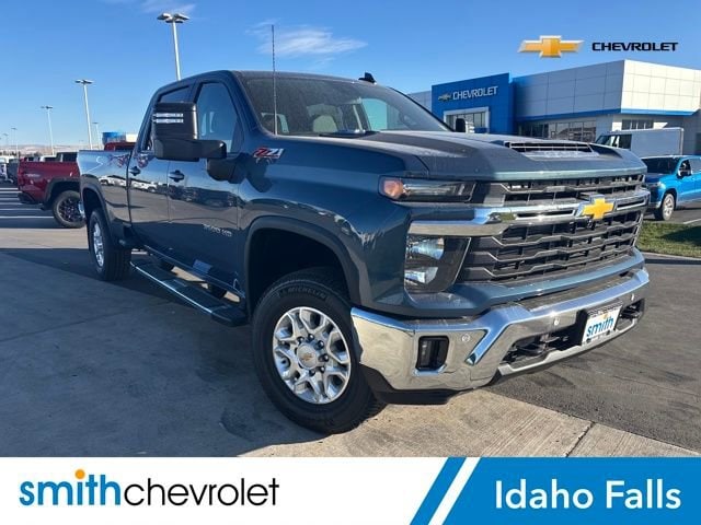 2026 Chevrolet Silverado 3500HD LT's photo