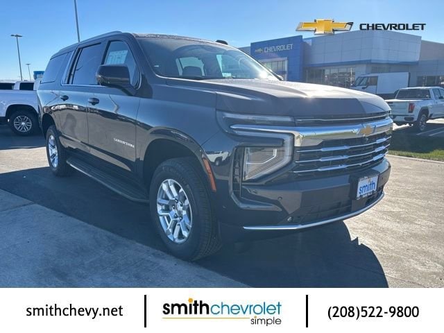 2026 Chevrolet Suburban LT's photo