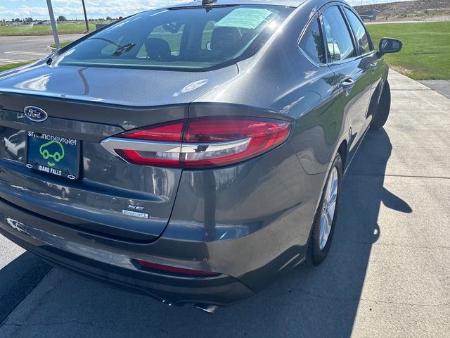 2020 Ford Fusion SE - Photo 29