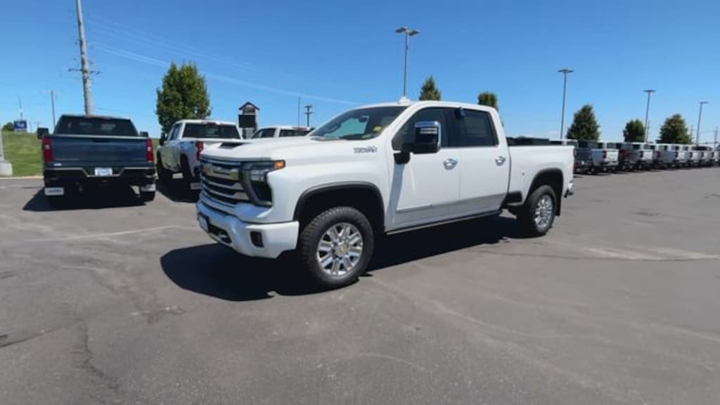 New 2025 Chevrolet Silverado 3500 HD High Country Truck