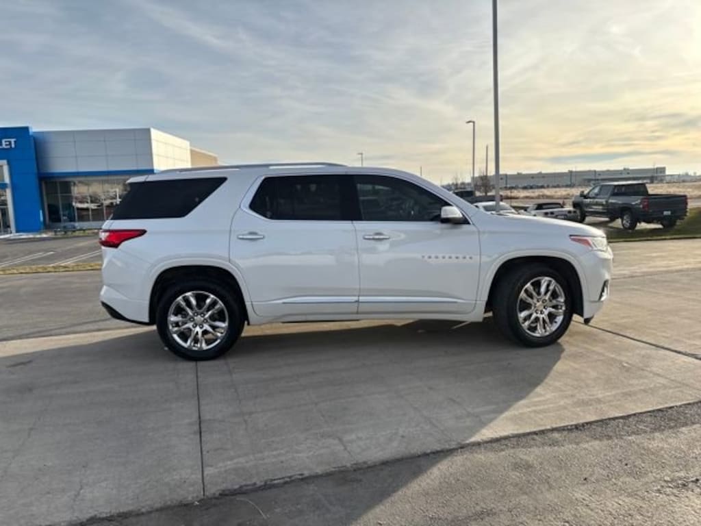 Used 2021 Chevrolet Traverse High Country SUV