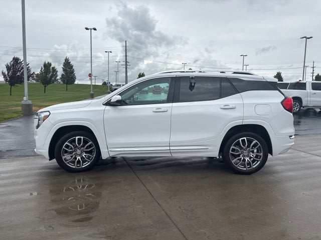 2024 GMC Terrain Denali - Photo 6