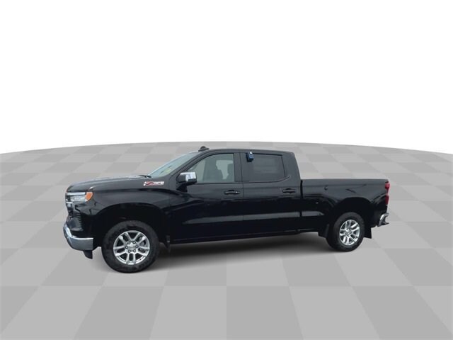 2025 Chevrolet Silverado 1500 LT photo 4