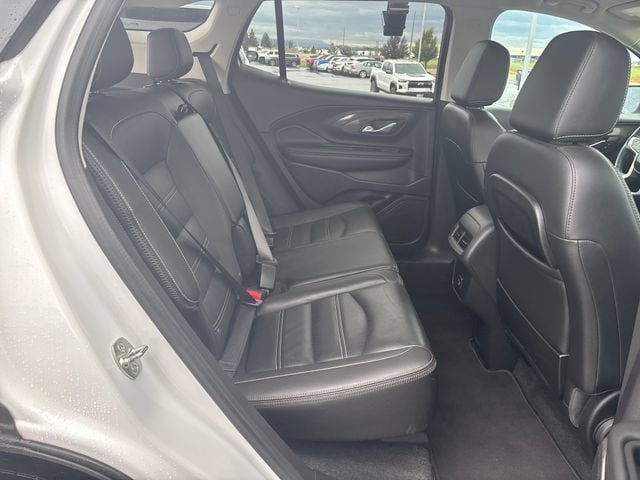 2024 GMC Terrain Denali - Photo 24