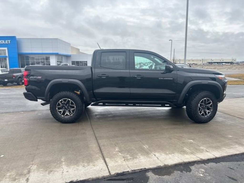 Used 2024 Chevrolet Colorado ZR2 Truck