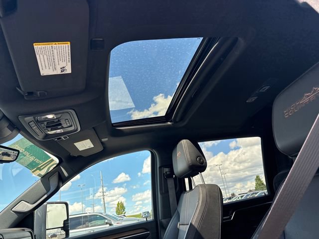2024 Chevrolet Silverado 3500HD High Country - Photo 22