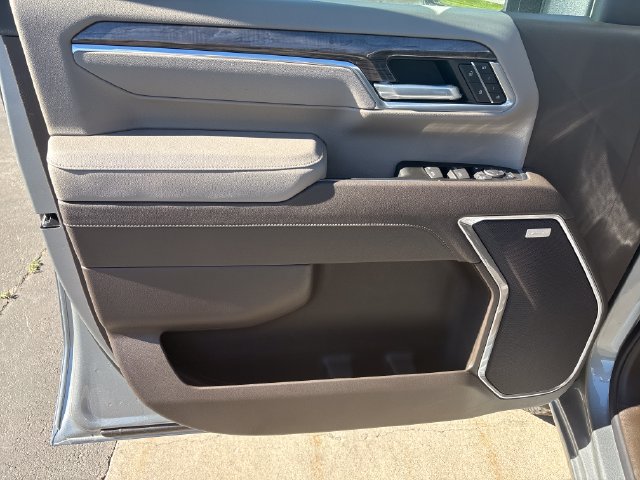 2026 Chevrolet Silverado 3500 HD LTZ - Photo 10