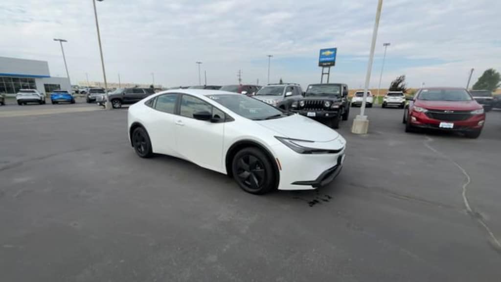 Used 2024 Toyota Prius LE Sedan