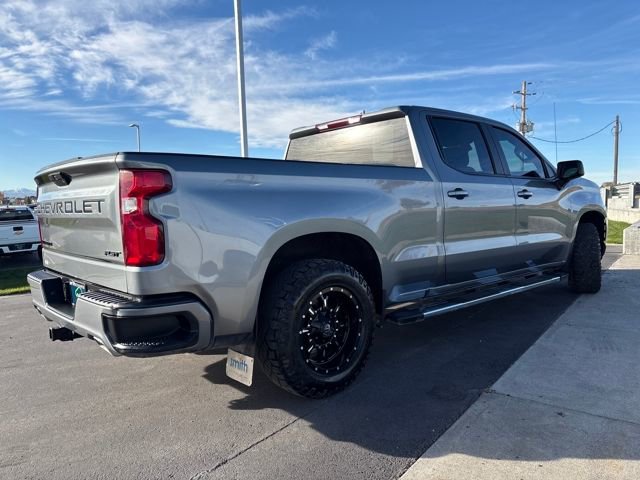 2021 Chevrolet Silverado 1500 RST photo 2