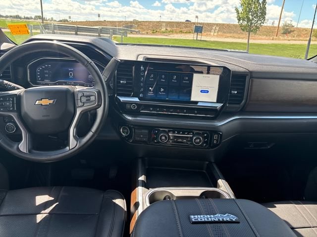 2024 Chevrolet Silverado 3500HD High Country - Photo 12