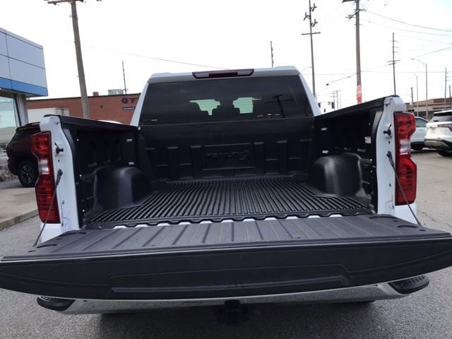 2025 Chevrolet Silverado 1500 LT - Photo 11
