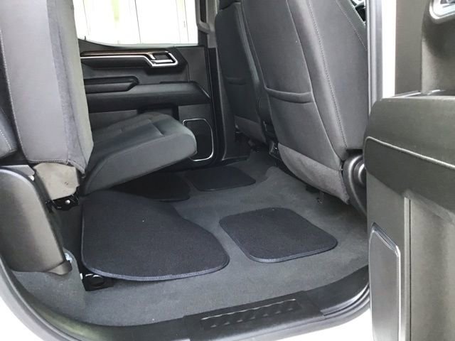 2025 Chevrolet Silverado 1500 LT - Photo 30