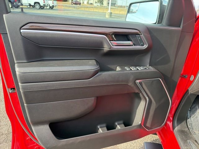 2025 Chevrolet Silverado 1500 LT - Photo 16