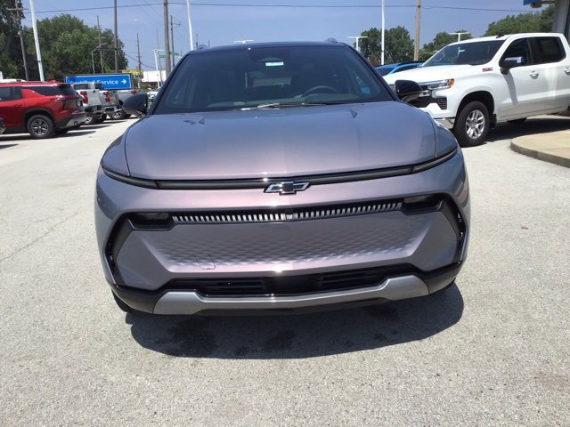 2025 Chevrolet Equinox EV 1LT photo 3