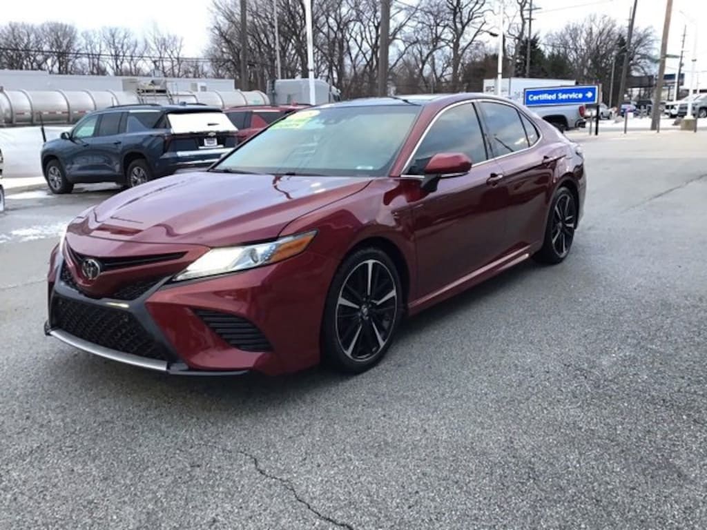 Used 2018 Toyota Camry XSE Sedan