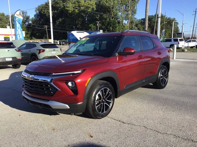 2024 Chevrolet Trailblazer LT photo 3