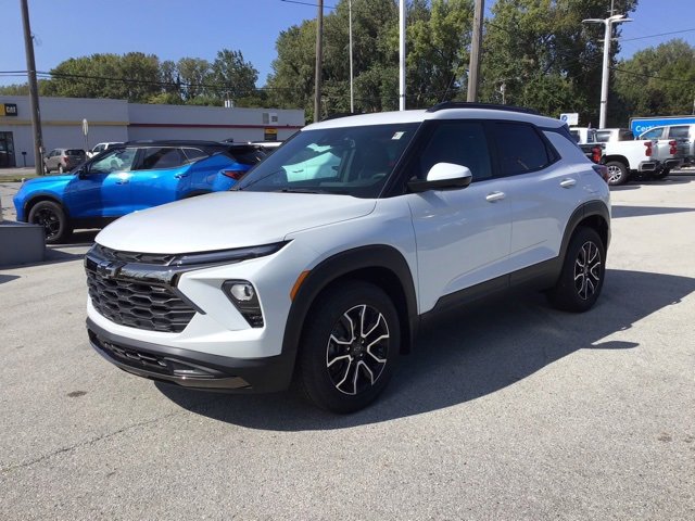 2025 Chevrolet Trailblazer ACTIV photo 2