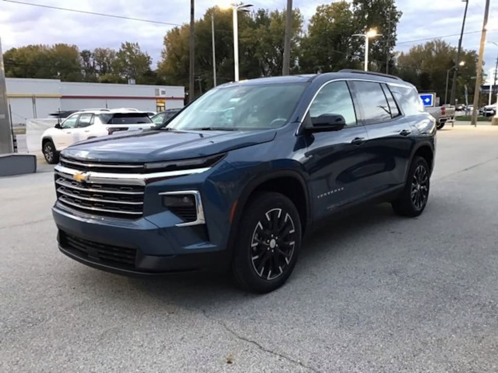 New 2026 Chevrolet Traverse LT SUV