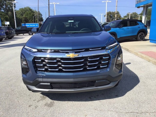 2026 Chevrolet Equinox LT photo 3