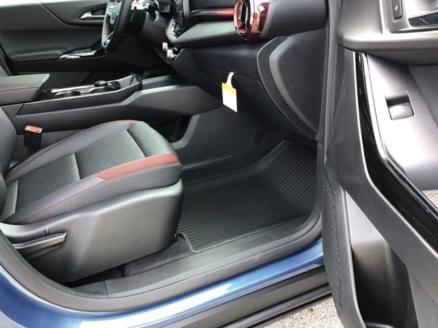 2027 Chevrolet Equinox RS - Photo 29