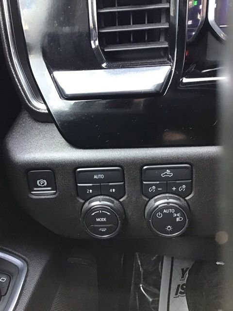 2025 Chevrolet Silverado 1500 LT - Photo 27