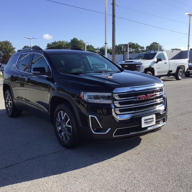 2023 Gmc Acadia SLT photo 2