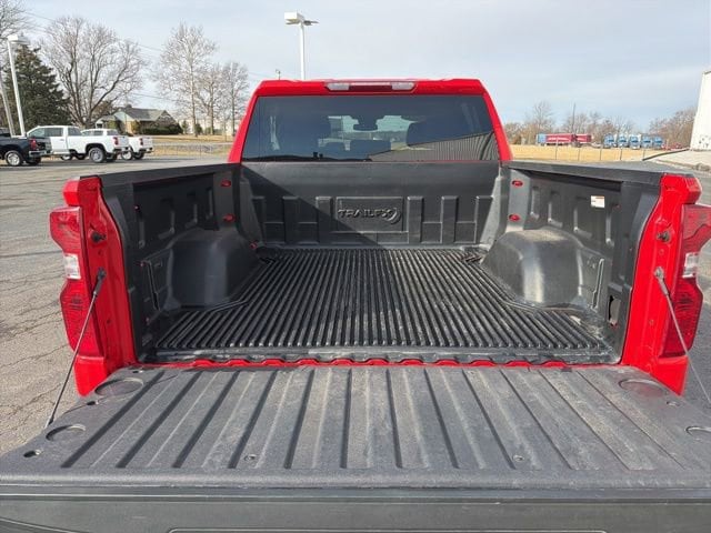 2025 Chevrolet Silverado 1500 LT - Photo 7