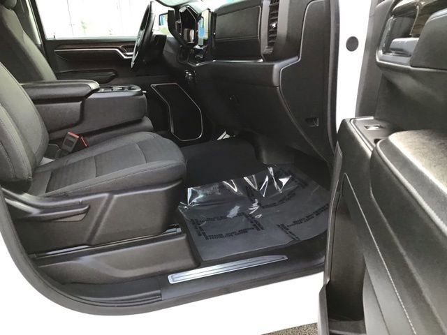 2025 Chevrolet Silverado 1500 LT - Photo 33