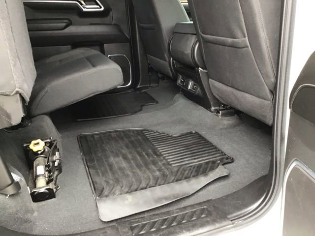 2025 Chevrolet Silverado 1500 LT - Photo 27