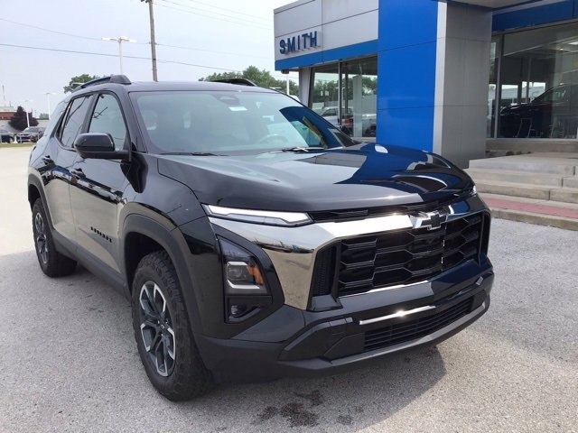 2026 Chevrolet Equinox ACTIV photo 2