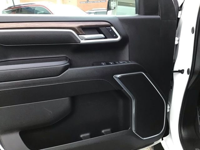 2025 Chevrolet Silverado 1500 LT - Photo 16