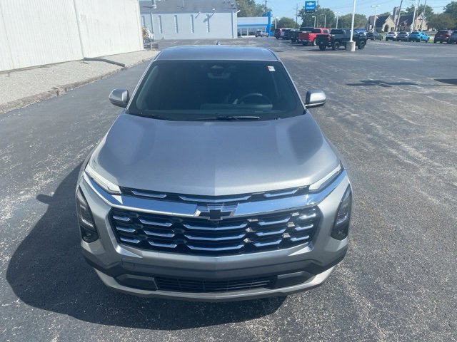 2026 Chevrolet Equinox LT photo 3