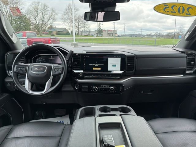 2025 GMC Sierra 1500 SLT - Photo 16