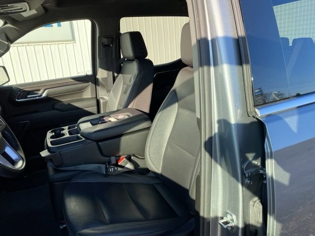 2024 GMC Sierra 1500 SLT - Photo 17