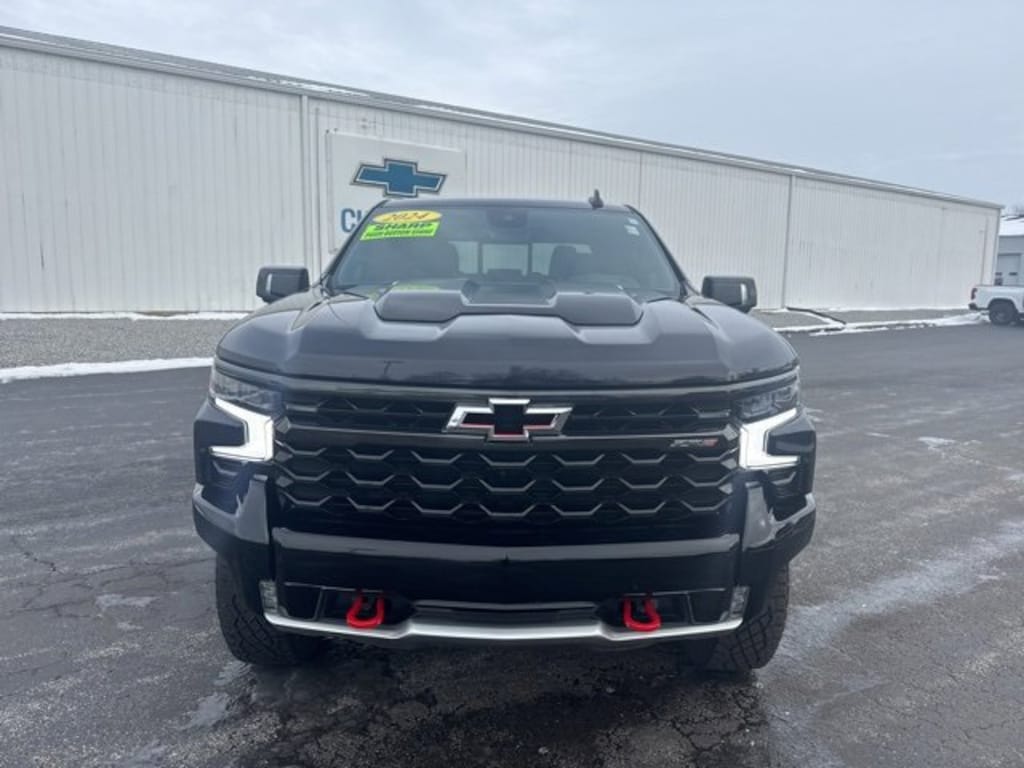 Used 2024 Chevrolet Silverado 1500 ZR2 Truck