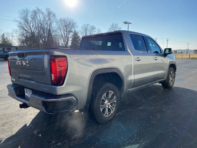 2024 GMC Sierra 1500 SLT - Photo 7