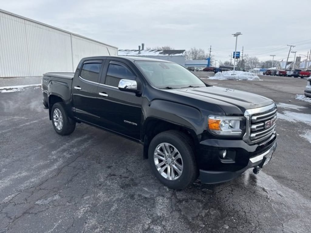 Used 2017 GMC Canyon 4WD SLT Truck