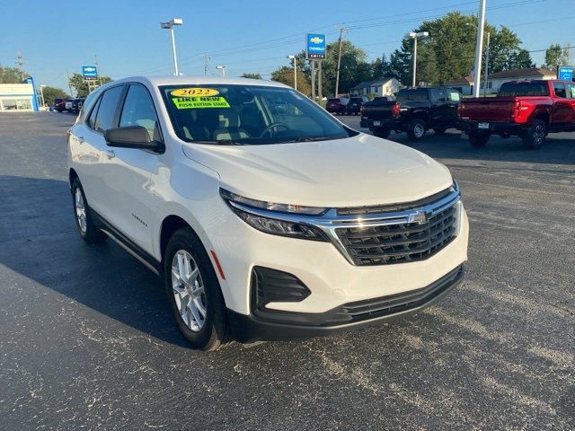2022 Chevrolet Equinox LS photo 4