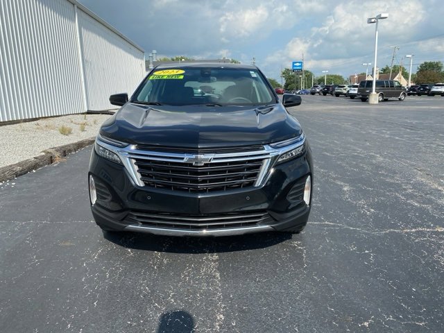 2023 Chevrolet Equinox LT photo 2