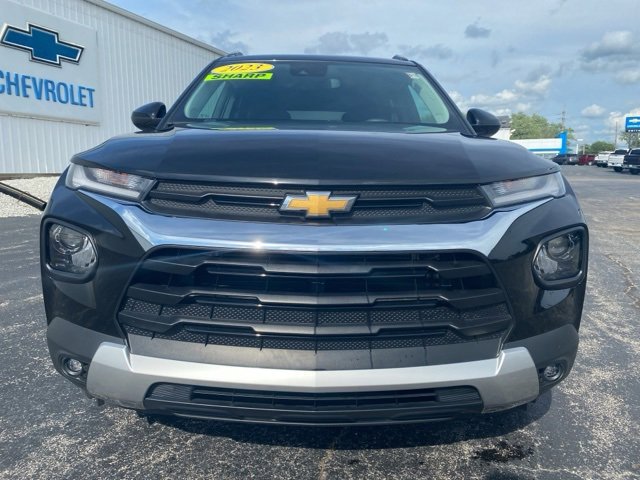2023 Chevrolet Trailblazer LT photo 2