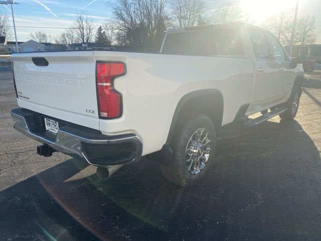 2026 Chevrolet Silverado 3500 HD LTZ - Photo 7