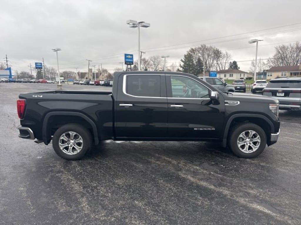 Used 2024 GMC Sierra 1500 SLT Truck