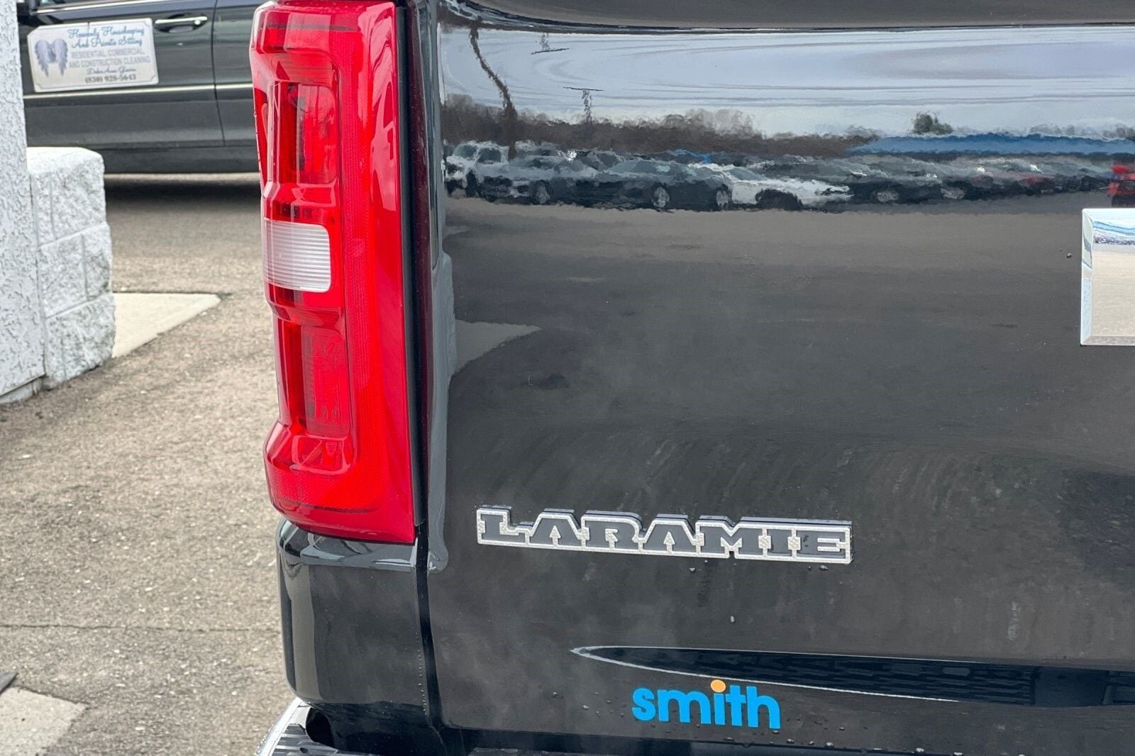 2025 RAM 1500 Laramie - Photo 10