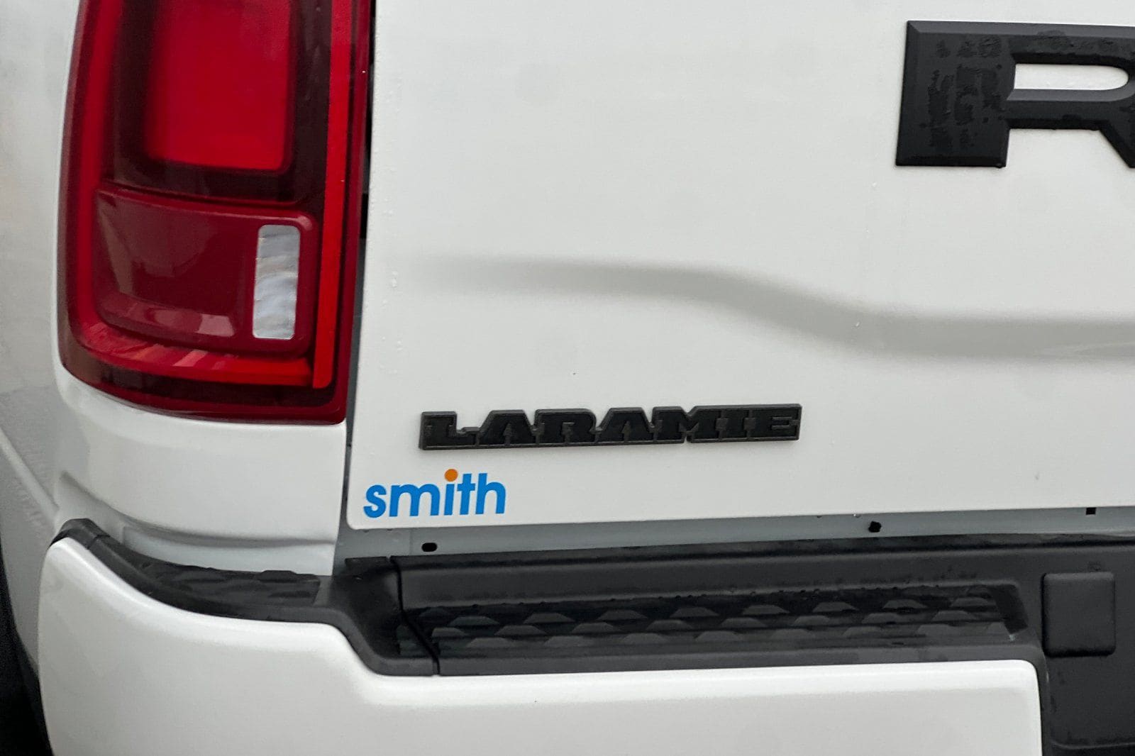 2026 RAM 3500 Laramie - Photo 8