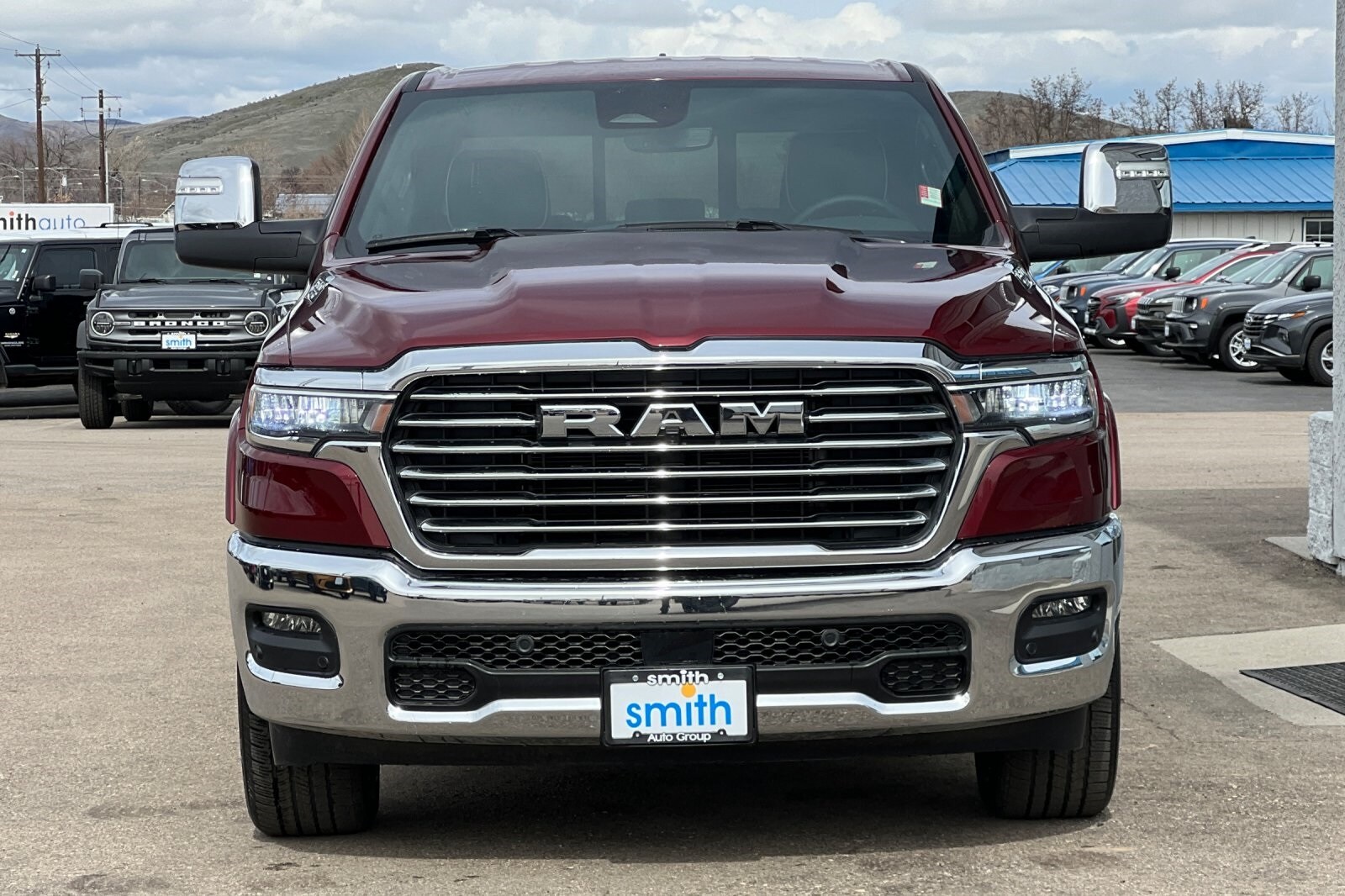 2025 Ram 1500 Laramie photo 3
