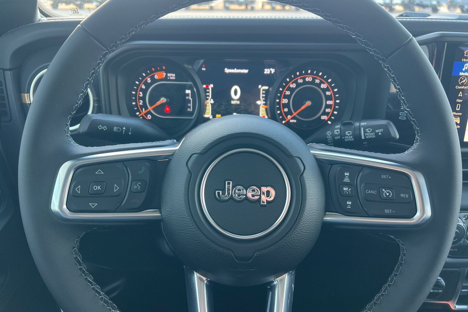 2026 Jeep Wrangler 4-Door Sahara - Photo 23
